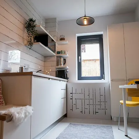 Premium Apartment *